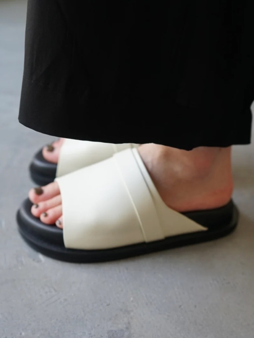 Women’s Cream Slide Sandals with Black Sole - Picture 2 of 16